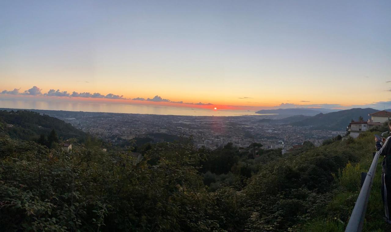 Willa Ancora Bilocale Marina di Massa Zewnętrze zdjęcie